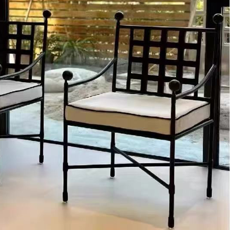 Outdoor Dining Chairs Living R - đánh giá và giá Outdoor Furniture Kitchener